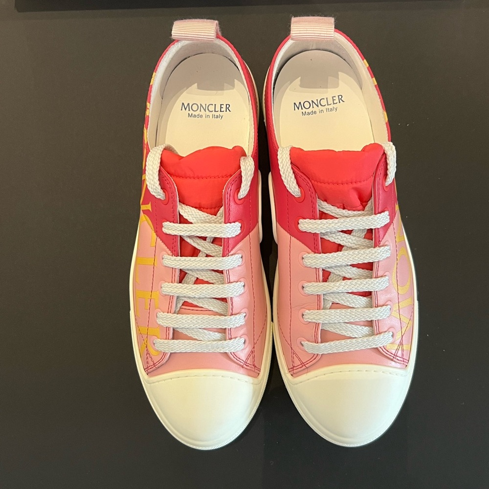Moncler Linda Sneakers - Picture 12 of 12